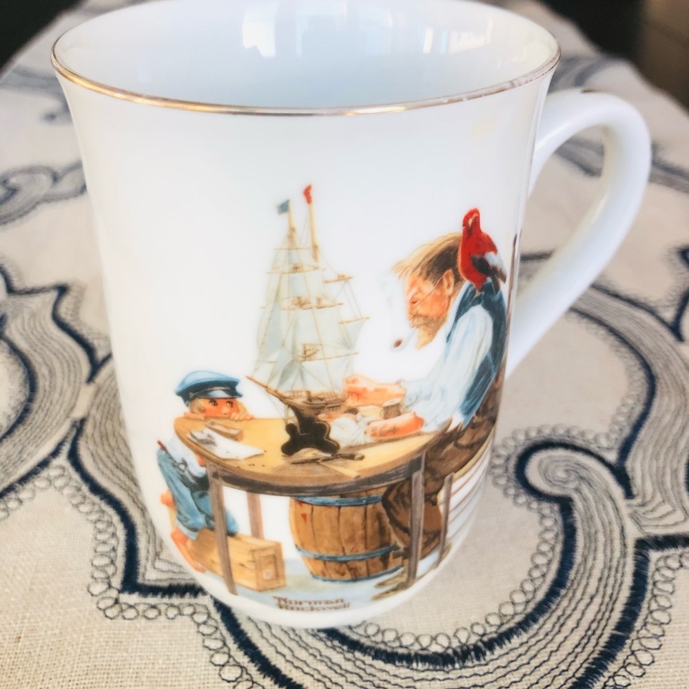 6 Norman Rockwell museum mugs.